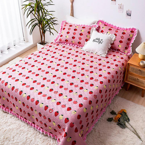 Hotel Fashions sytě růžový přehoz přes postel potištěný v plné velikosti pro každou sezónu